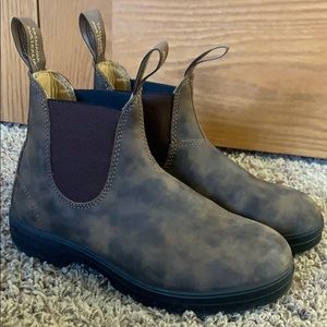 Women’s 585 Rustic Brown Blundstone Boots